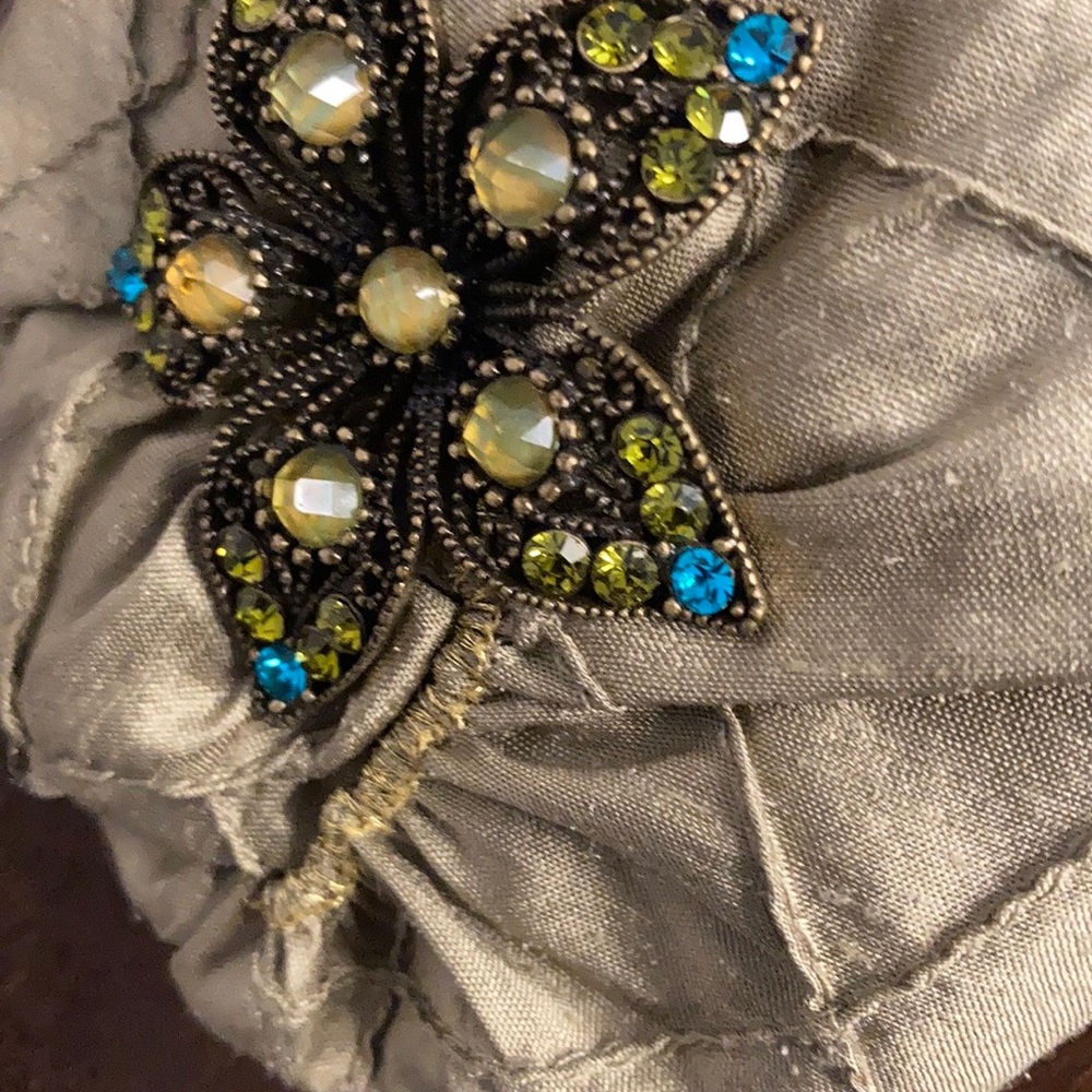 Large Textile Brooch Pin - Picture 5 of 6